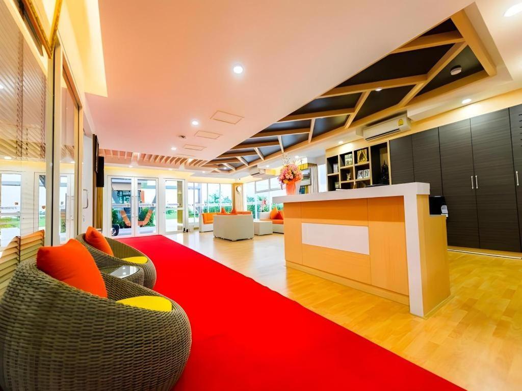 Gt Residence Hotel Buri Ram Eksteriør billede