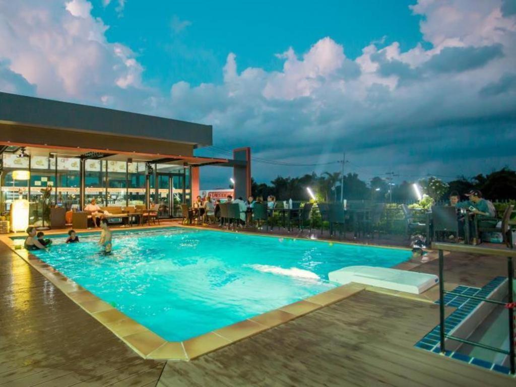 Gt Residence Hotel Buri Ram Eksteriør billede